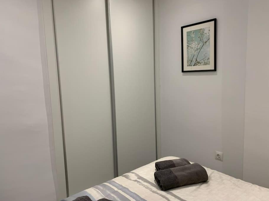 Con Encanto Y Piscina Apartament