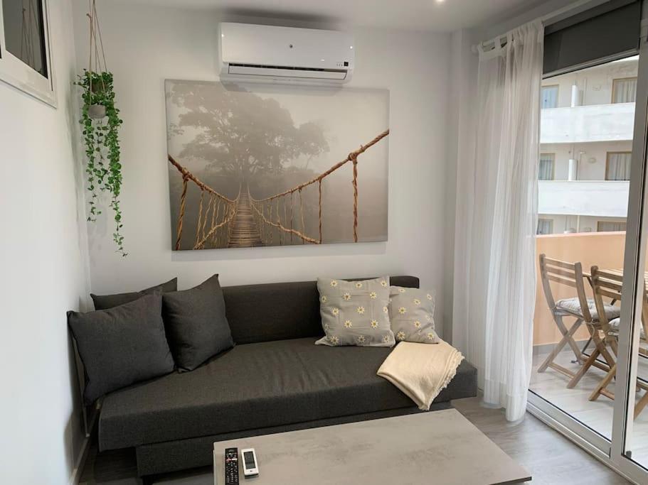 Con Encanto Y Piscina Apartament